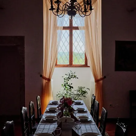 Pipo Varkastely, Ozora