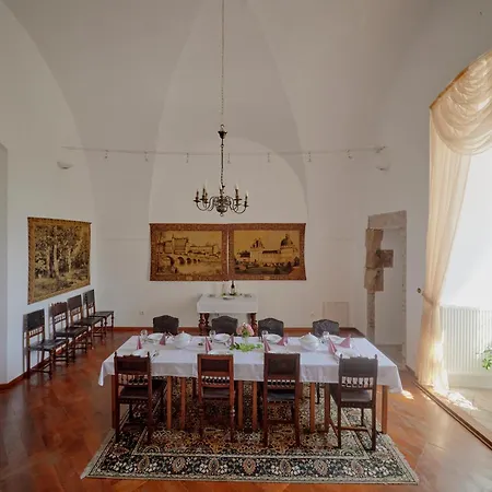 Pipo Varkastely, Konukevi Ozora